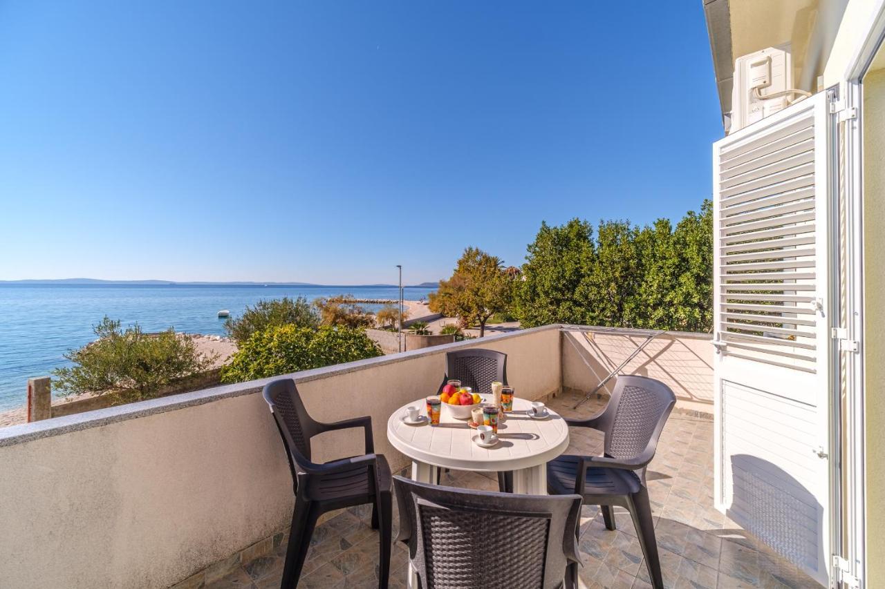 Beach Paradise Apartments 珀德垂那 外观 照片