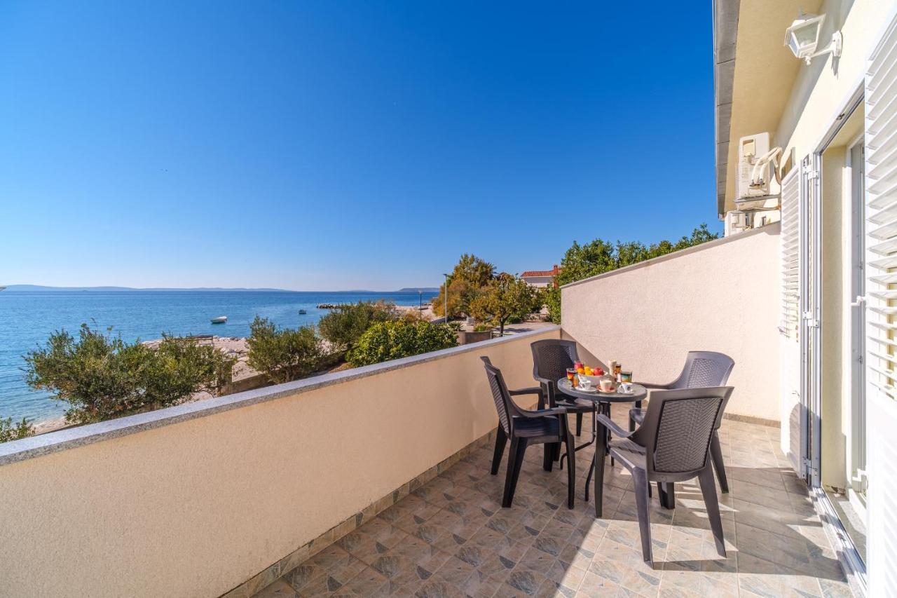 Beach Paradise Apartments 珀德垂那 外观 照片